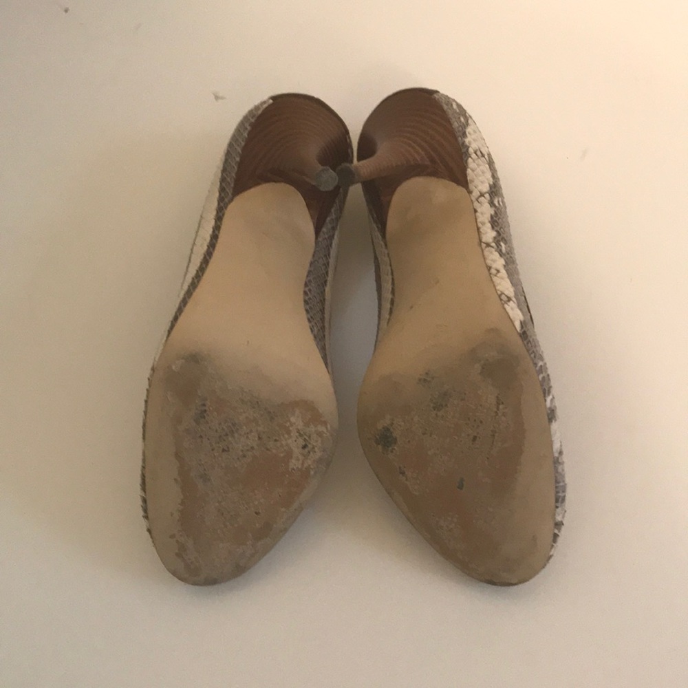 B. Makowsky Python Pattern Sexy Heels - image 6